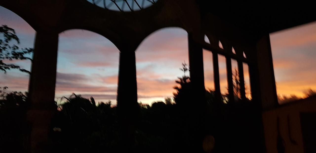 Avalon Ubud Castle & Spa Εξωτερικό φωτογραφία