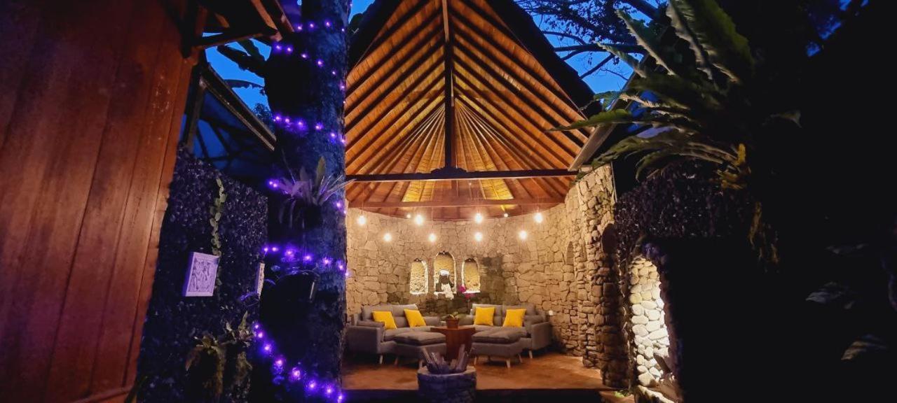 Avalon Ubud Castle & Spa Εξωτερικό φωτογραφία